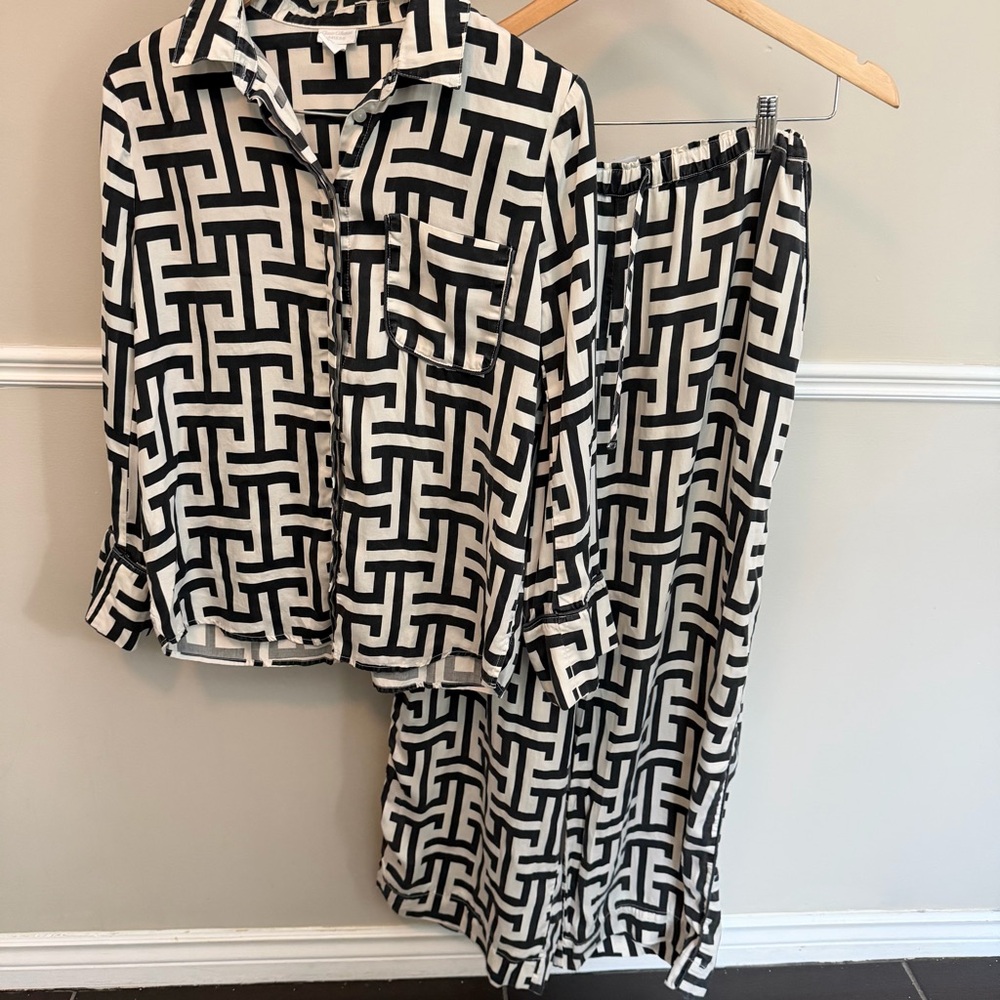 H&M Classic Home Collection Pajama Set Black White Geometric Piping Pockets